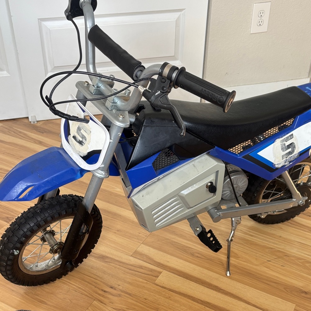 Razor Blue and Silver Mini Bike